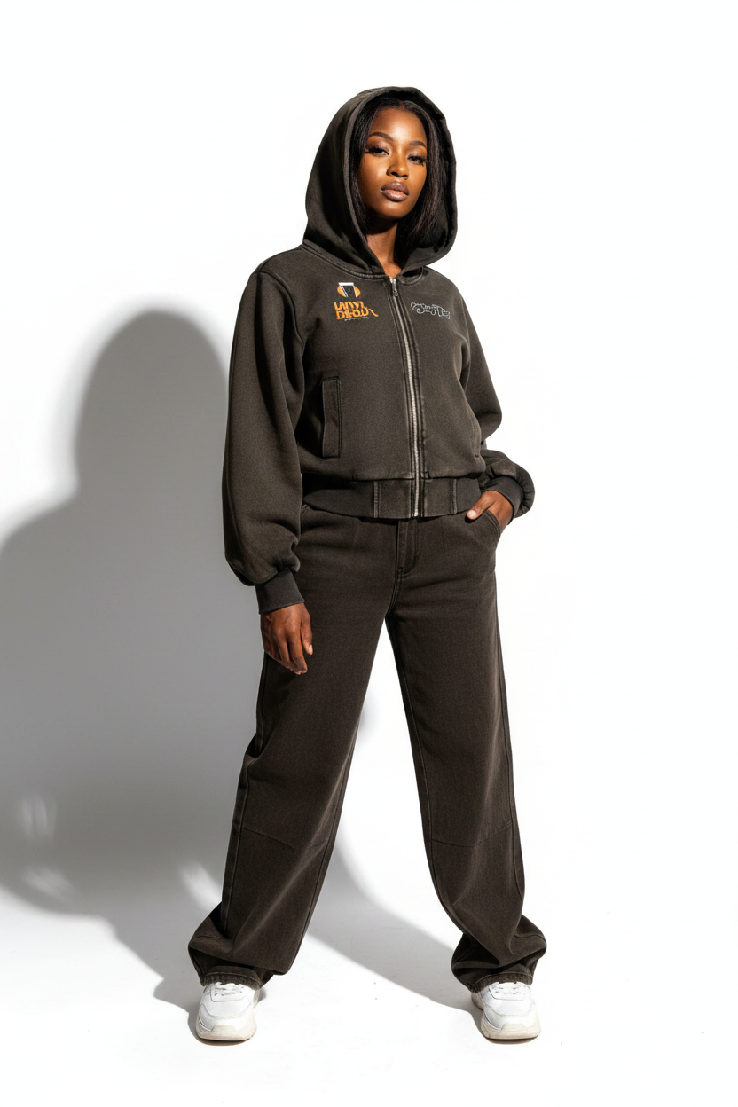 "Vinyl Brews" Women’s Vintage Wash Ruched Sweatsuit