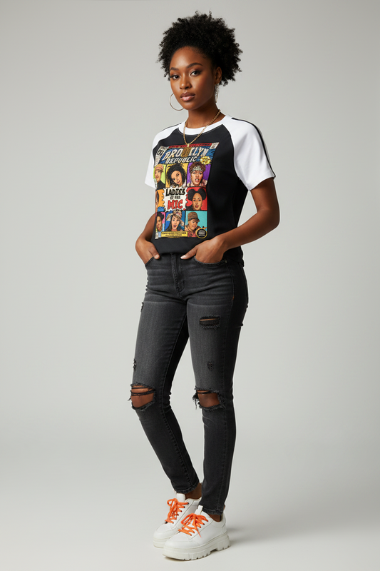 "Ladies First Comic Vol.1" Contrast Stripes Bodycon Raglan T-Shirt
